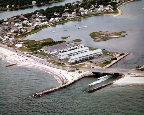 Innseason Resorts Surfside Falmouth Exterior photo